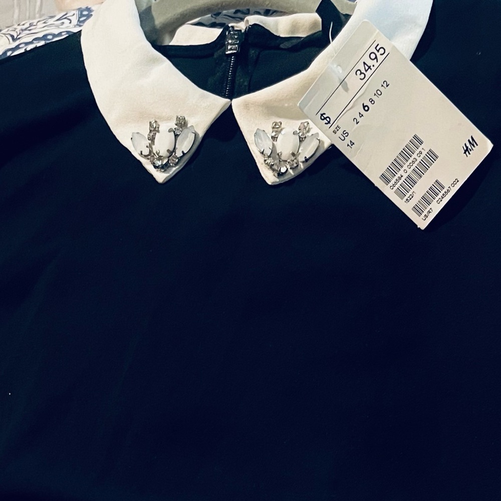 NEW WITH TAGS! H&M Black Blouse with Embellished White Collar, Size US 6